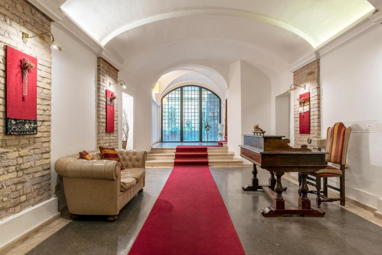 Foro Romano Stylish And Central Apartment Exterior photo